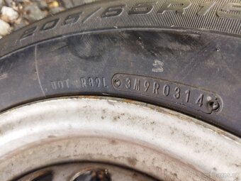 Jeté pneu FULDA 205/65 R 15 - 7