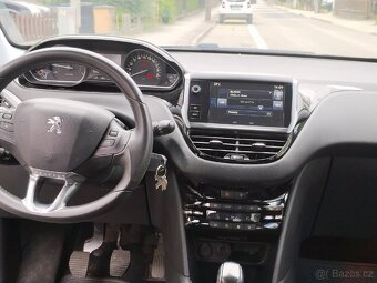 Peugeot 208 1,6i 88kw - 7
