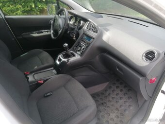 Prodám Peugeot 5008 2.0HDi,110kw - 7