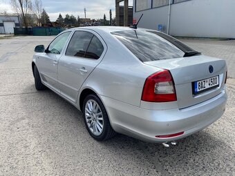 Škoda Octavia - 7