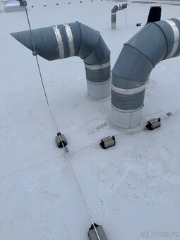 Hydroizolace plochých střech z PVC nebo asfaltových pásů - 7