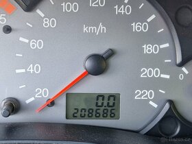 Ford Focus 1.8 TDCI 85kW, rok výroby 2002 - 7