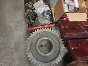 Zetor TRAKTOR Nahradni dily - 7