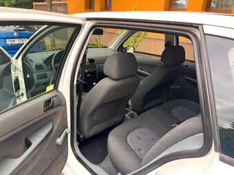 Prodám Škodu Fabia Combi - 7