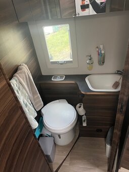Laika Ecovip H4109, 2022, 7,5 m, Automat, 3,5t, SLEVA.. - 7