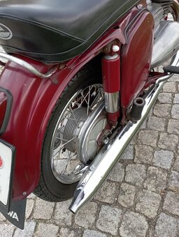 Jawa 250 - 7