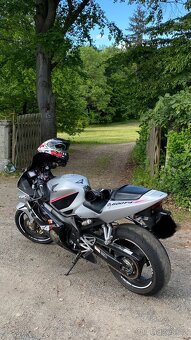 Honda CBR 600 F Sport - 7