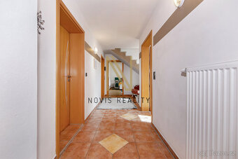 Prodej, rodinný dům se dvěma bytovými jednotkami, 213 m², Re - 7