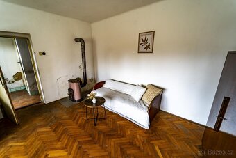 Sovínky, prodej rodinného domu 110 m2 se třemi garážemi - 7