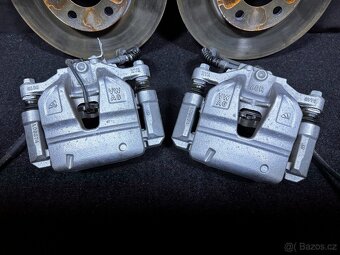 VW Transporter T6 T6.1 Brzdy komplet  Kotouce Desticky - 7