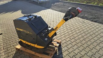 Vibrační deska Bomag BPR 70/70, Hatz, 580kg - 7