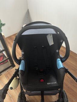 Daruji kočárek s autosedačkou KinderKraft - 7