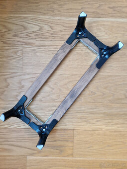 Stolička pod PC Case - ruční výroba - 7