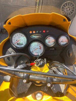 Triumph tiger 885 ,61kw ,rv.2000 - 7