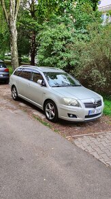 Toyota Avensis D4D 2.2 - 7