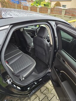 Ford Mondeo Vignale-TOP STAV - 7