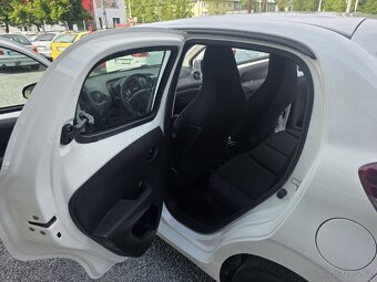 Peugeot 108 1.0 - 7