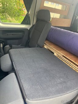 Wolkswagen Caddy 1,6 TDI Comfort Camping - 7