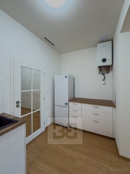 Pronájem bytu 3+1, 80 m2 - Praha - Žižkov, ev.č. N07856 - 7