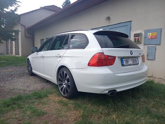 Prodám BMW 318i, r.v. 12/2011 - 7