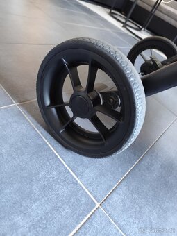 Kočárek Moon Resea Sport - 7