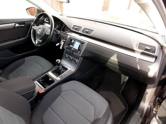 Volkswagen Passat B7 2,0 TDi 103kW Comfortline Kombi 1.Maj - 7