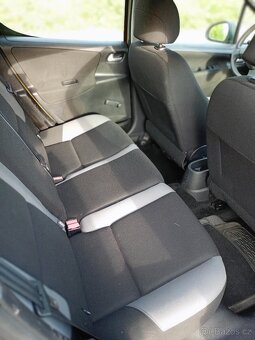Prodám Peugeot 207 1,4 benzín, r.v. 5/2007, 151.300km - 7
