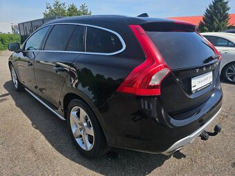 VOLVO V60 2012 T6 224 kW AWD 4x4 R-DESIGN,NAVI,PARK.KAMERA - 7