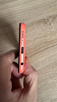 Prodam mobil Samsung galaxy A20e - 7