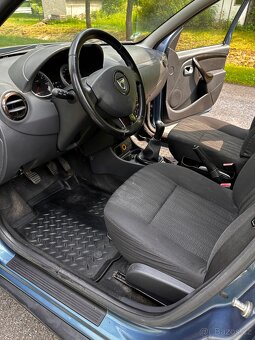 Dacia Duster 1.6 77kw klima a po servise - 7