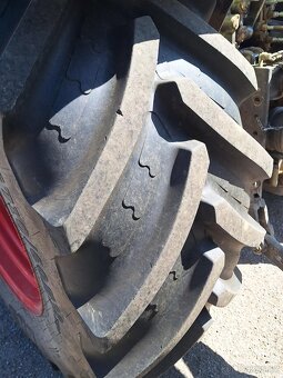 Traktor CLAAS ARION 650 - 7