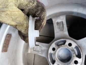 Pěkná zimní 16" al kola Toyota, Honda, Nissan, Škoda 4x100 - 7