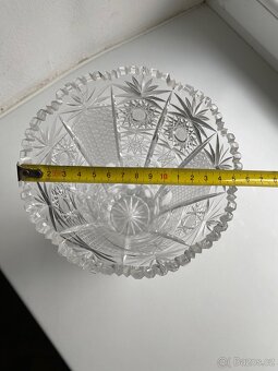 Broušená křišťálová váza - 7