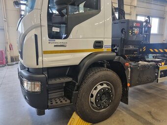 IVECO 180E28 EUROCARGO RUKA HIAB A NOSIČ KONTEJNERU 10T - 7