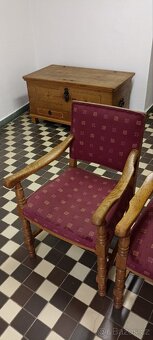 Starožitný nábytek - 7