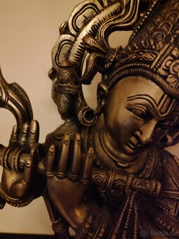 Krišna hrajúci na flautu - 7