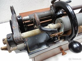 Starý přístroj Parlograf - 7