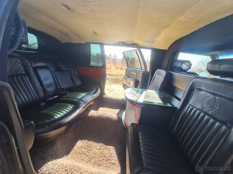 Cadillac Fleetwood Brougham 5.0 formal limousine - 7