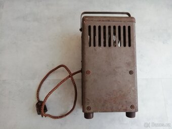 Elektronková nabíječka autoakumulátorů - 1. republika ČSR - 7