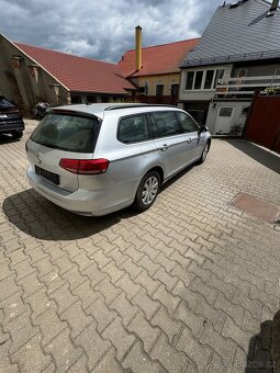Volkswagen Passat B8 Variant 2,0 TDI 4Motion - 7