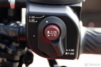 QJ Motor SFA 1000 - 7
