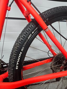 HORSKÉ KOLO ZNAČKY BTWIN ROCKRIDER 500 - 7