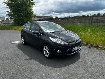 FORD FIESTA 1.2 - 7