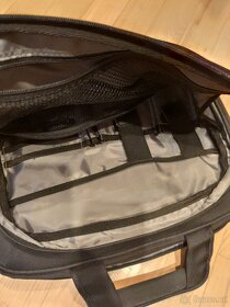 Černá brašna na notebook zn. Dell - 7
