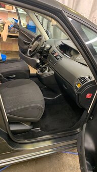 Citroen C4 Picasso 1,6HDI - 7
