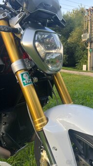 bmw r1200r lc - 7