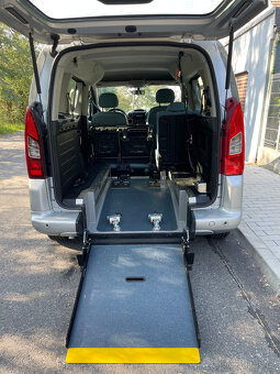 Citroën Berlingo pro převoz vozíčkáře - 7