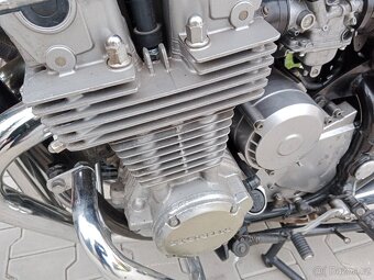 Honda CB 750 Nighthawk - 7