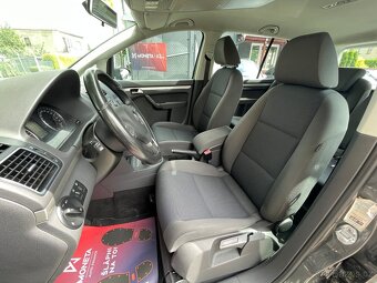 VW Touran 1.6 TDi Navigace,Climatronic - 7