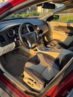 XC-60, 2011, 2,5 D5, AWD, 151 KW - 7